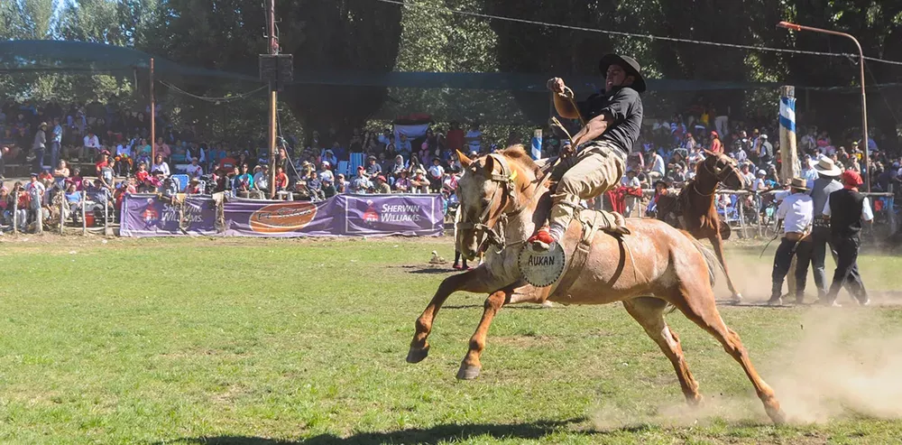 Fin-de-semana-de-fiestas-populares-en-Loncopué