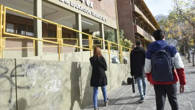 am-estudiantes-secundaria-3jpg