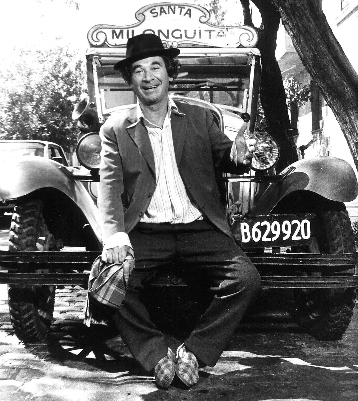 1989 — Muere Juan Carlos Altavista (“Minguito Tinguitella”) .