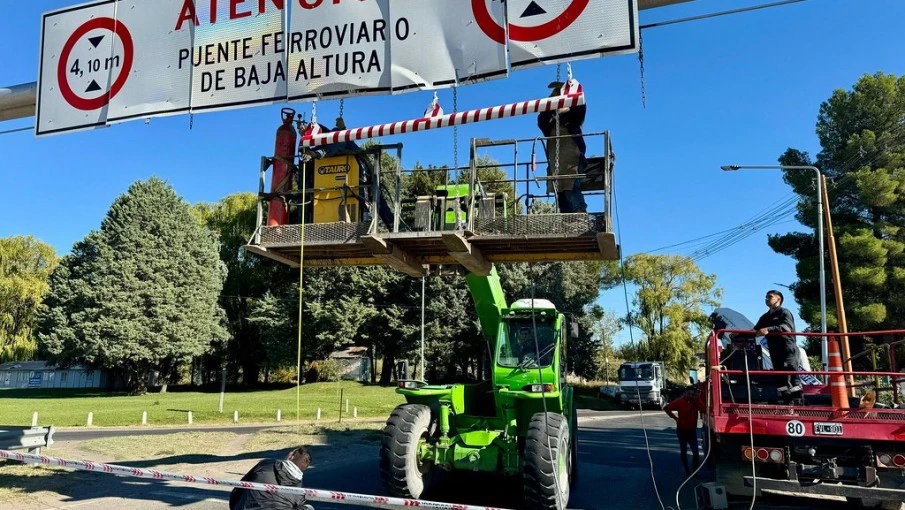 67f427be5feb1_905_510!