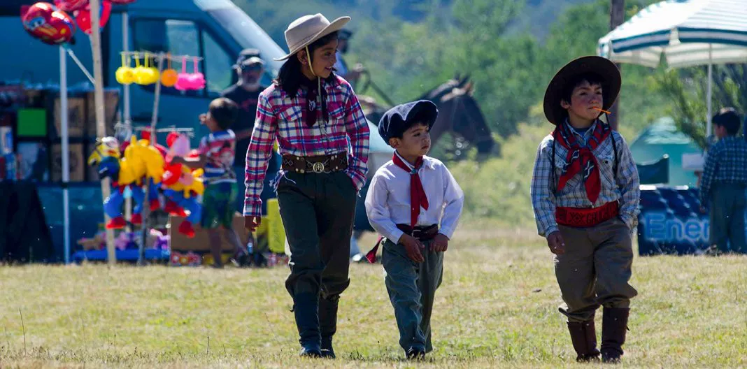 Fiesta-Epu-Traun-Lago-Huechulaufquen