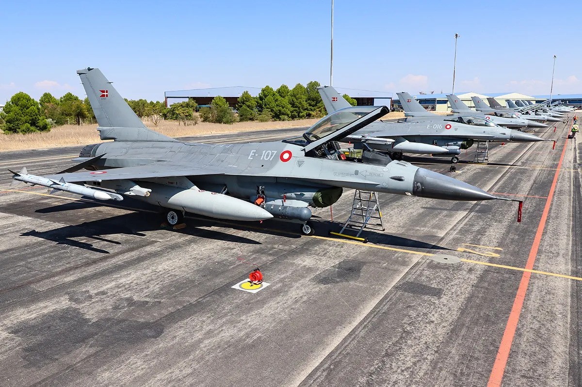 F-16-5