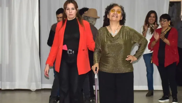 desfile-modas-el-centro-luis-braille-comodoro-rivadavia