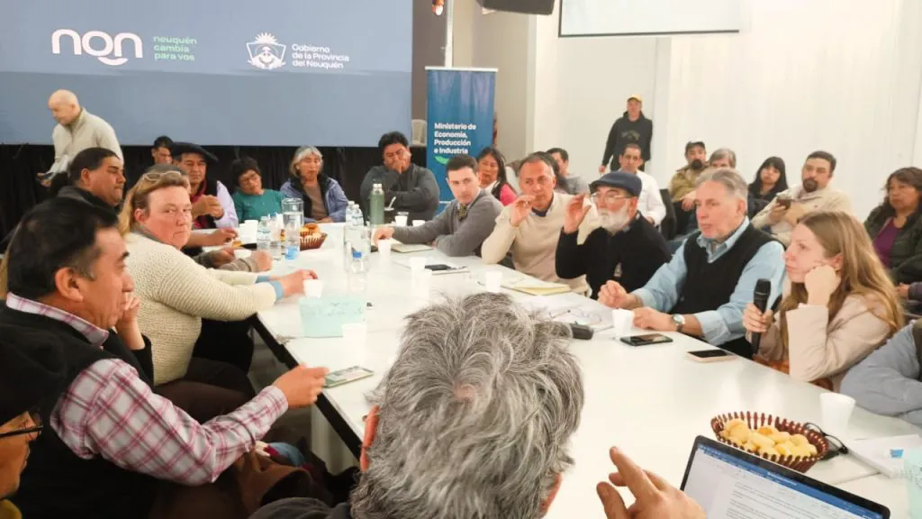 542254857_1276406097608796_2557291697004550772_n-1024x576