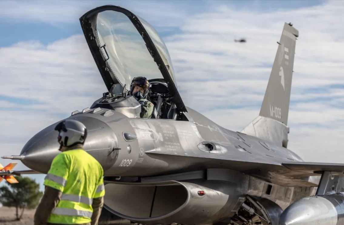 Opera Instantánea_2025-12-14_121011_agendamalvinas.com.ar