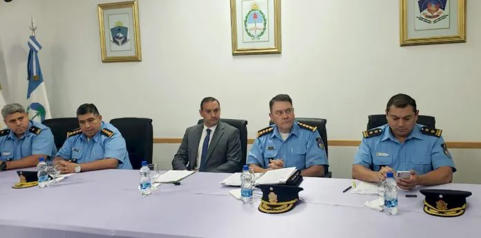 web-Golpe-al-Narcotrafico-en-Neuquen-3-1-696x344