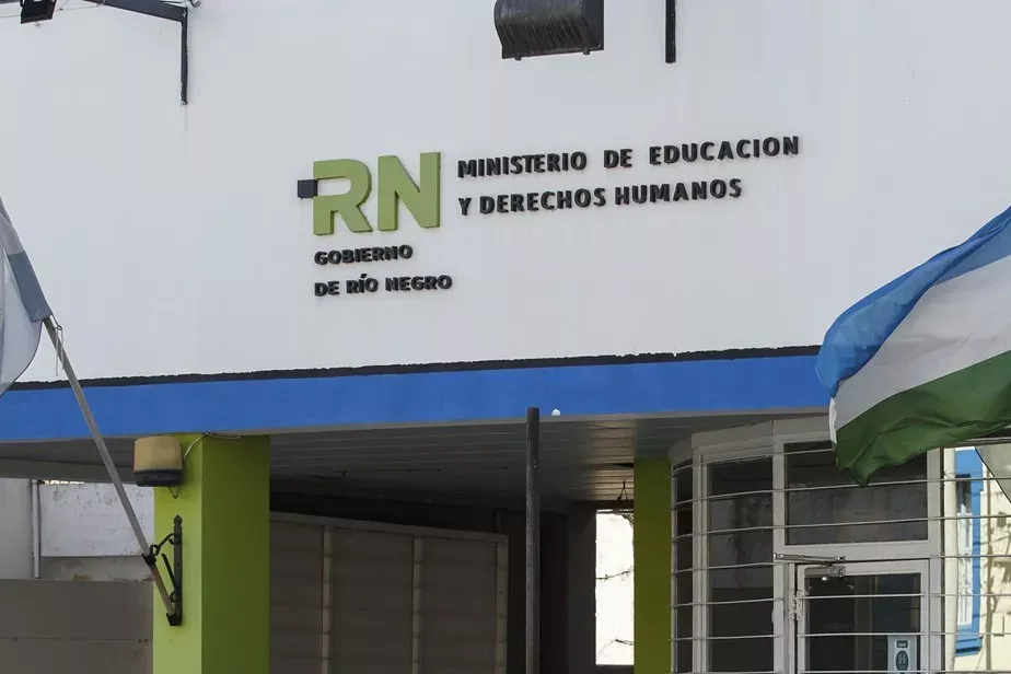 Ministerio de Educacion RN