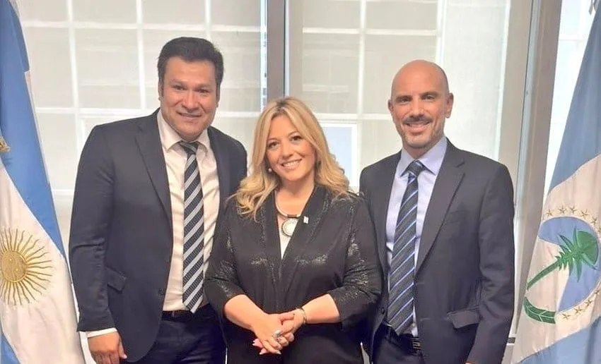 WhatsApp Image 2025-12-04 at 13.08.48 (1)