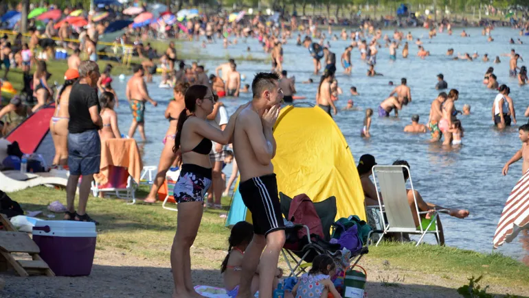 ola-calor-rio-070123