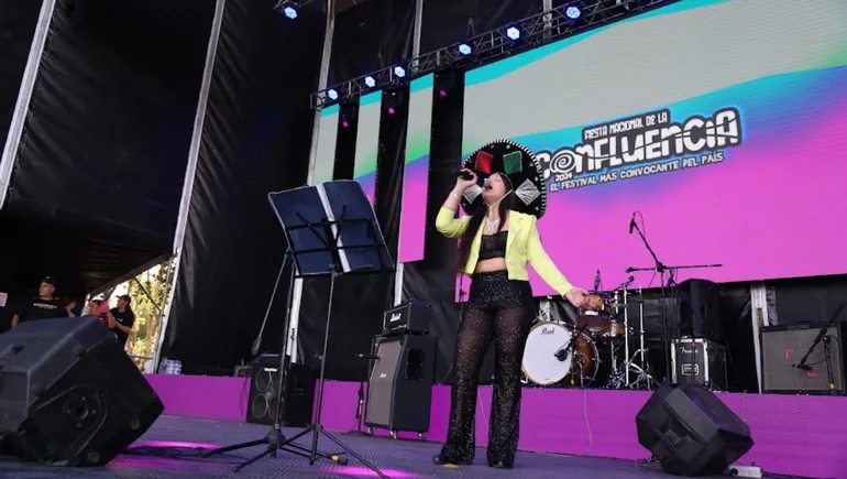 fiesta-la-confluencia-dia-2-escenario-limayjpg