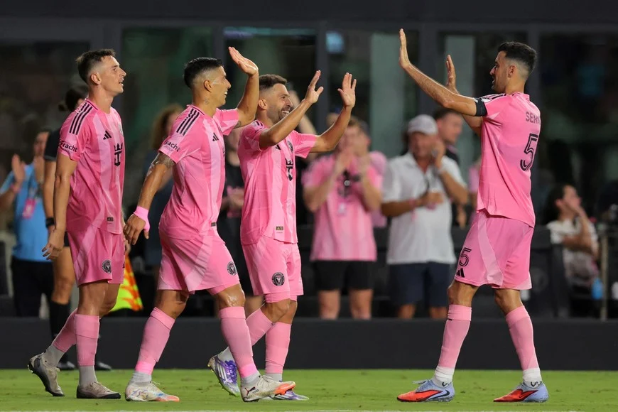 375FyLvfB_870x580__1