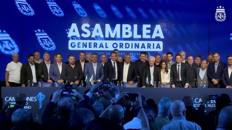 afa-tapia-dirigentesjfif