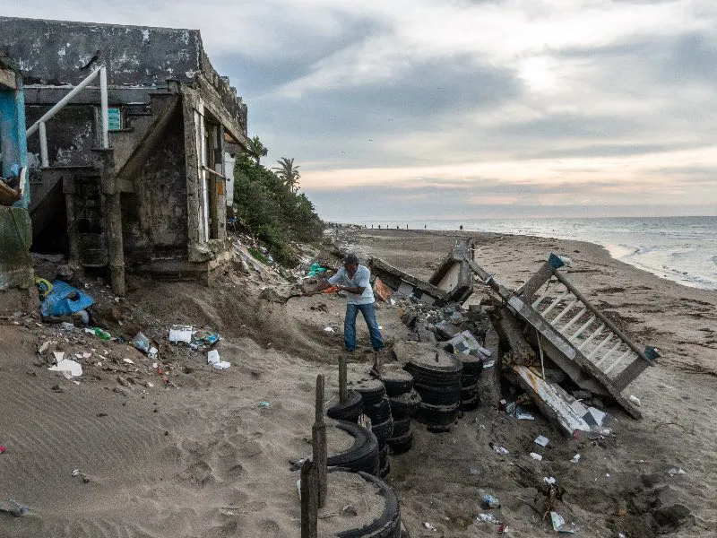 colonialismo_econews-2