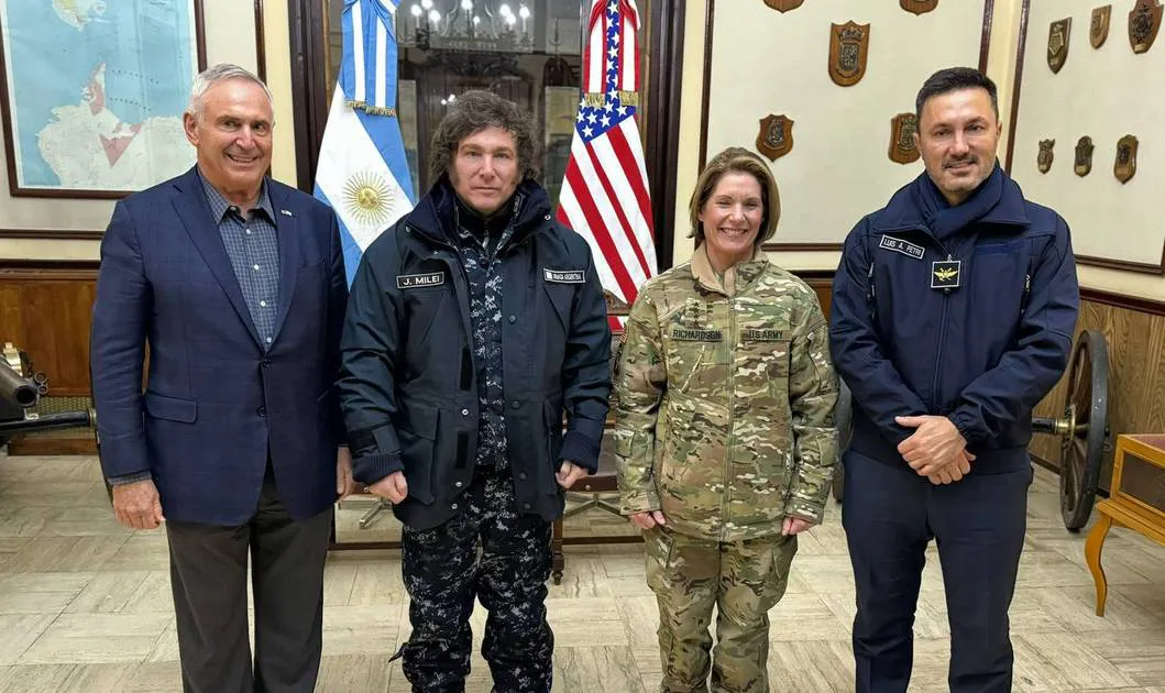 2cea6481a40619cde72487e4225fdc9a