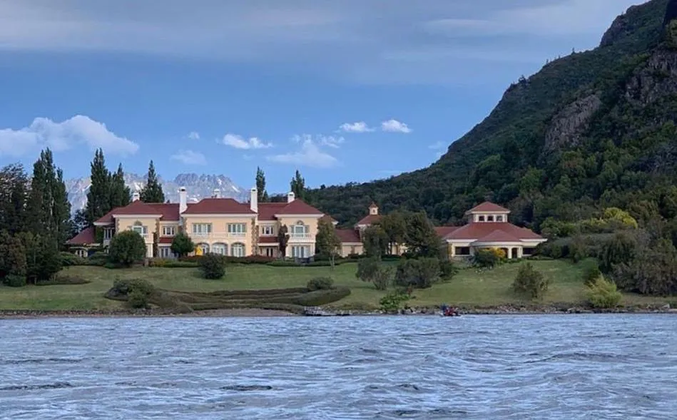 mansion-de-lewis-821207