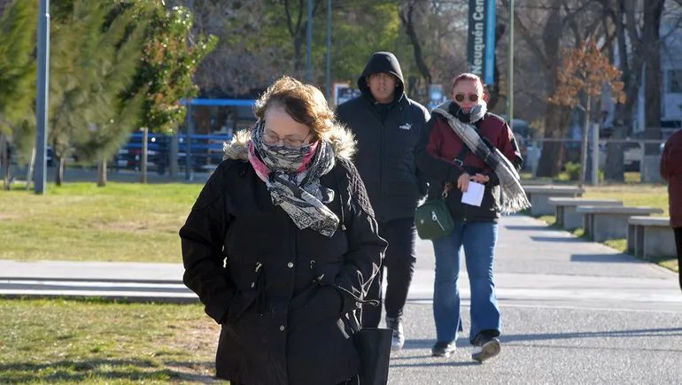 clima-gente-dia-frio-12jpg