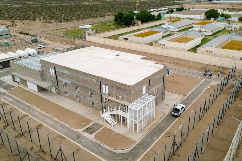 md - 2025-12-10T104713.161