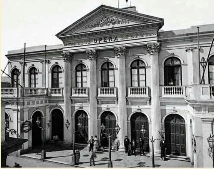 1936-—-Se-reinaugura-el-Teatro-Ópera