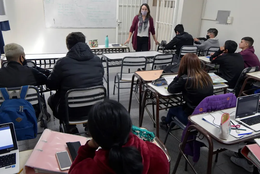 yJb-ImTCe_2000x1500__1