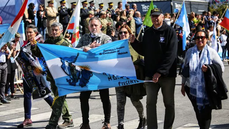 Desfile veteranos