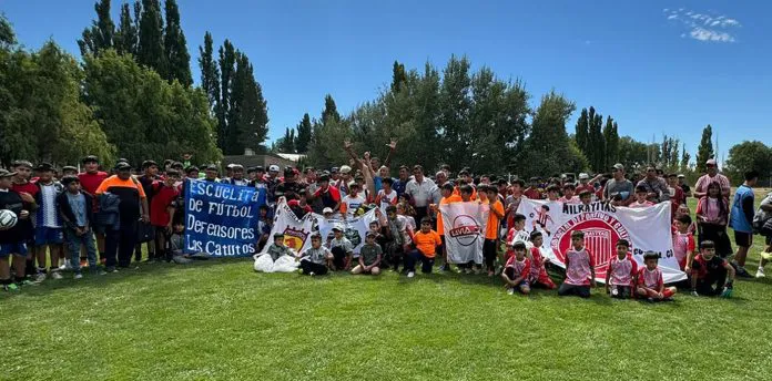 WEB-Liga-de-Futbol-Comunitario-de-Zapala-696x344