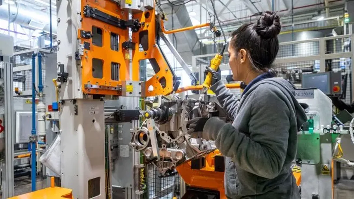 ford-industria-automotriz-autopartes-1webp