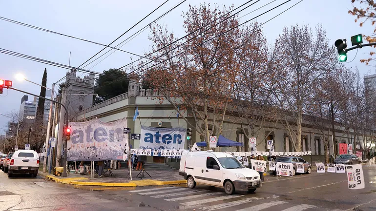 permanencia-aten-casa-gobierno-2jpg