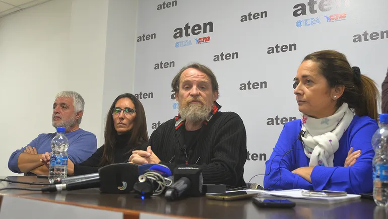 conferencia-prensa-aten-guagliardo-4jpg
