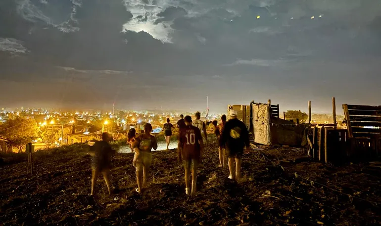 toma-la-familia_01jpeg