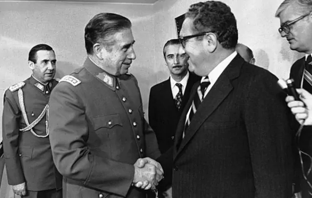 Reunión_Pinochet_-_Kissinger-640x405