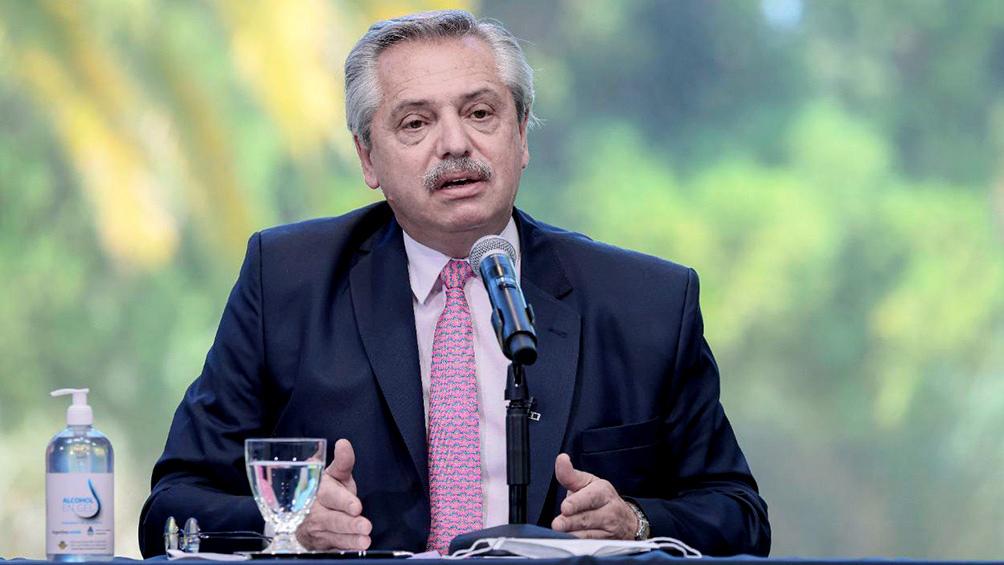 Alberto Fernández8