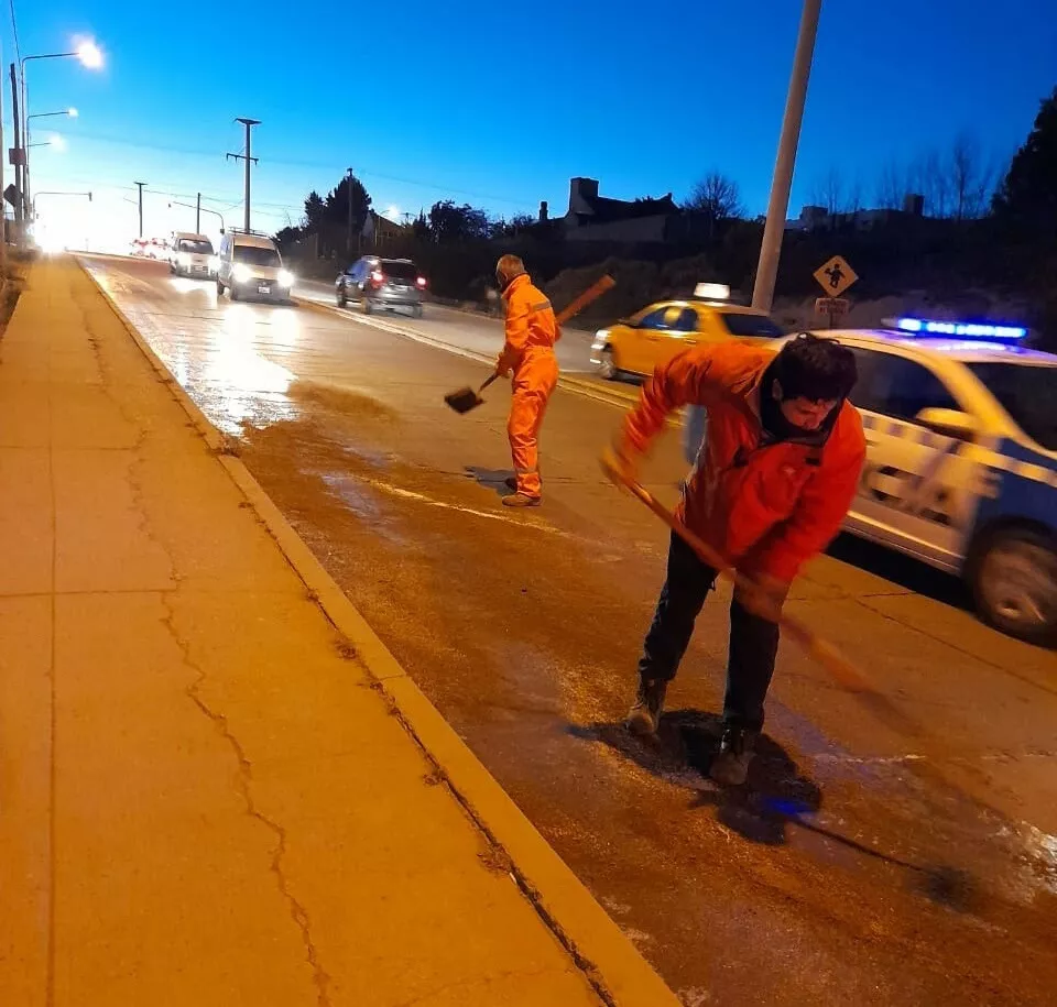 Sal en las calles municipalidad
