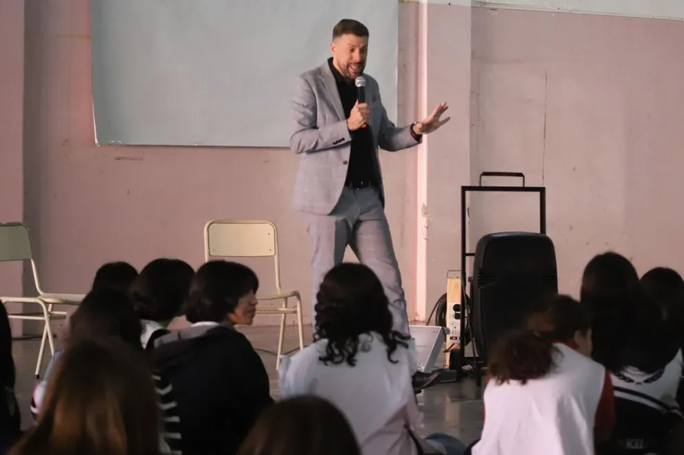 md - 2025-12-02T085524.855