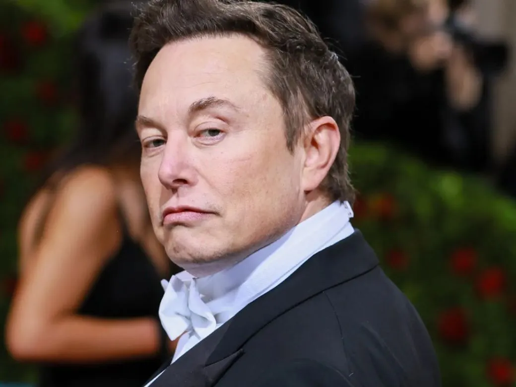 elon-musk-1372894