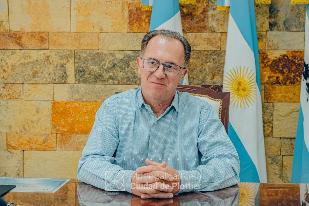 INTENDENTE-LUIS-BERTOLINI-1024x682