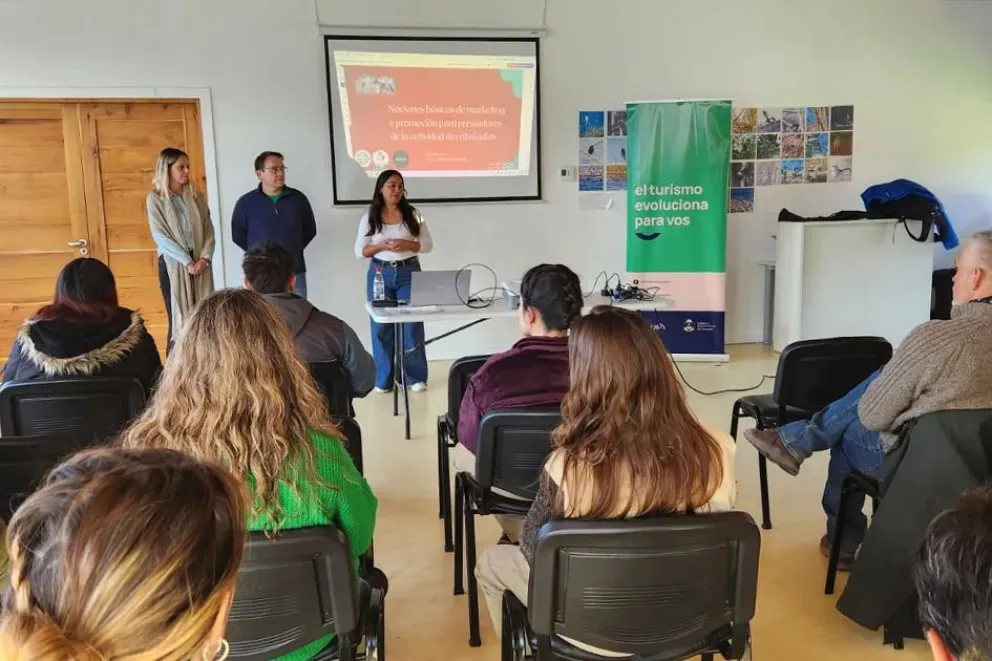 70908979-0ec3-4dce-a5dc-5e6af2acad12