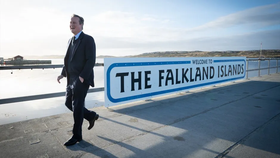 El canciller inglés David Cameron visita de febrero a las Malvinas
