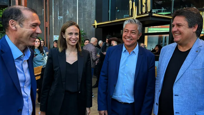 fiesta-la-confluencia-gutierrez-figueroa-bertoldi-gaidojpg