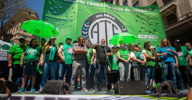 f768x400-761989_805892_5050