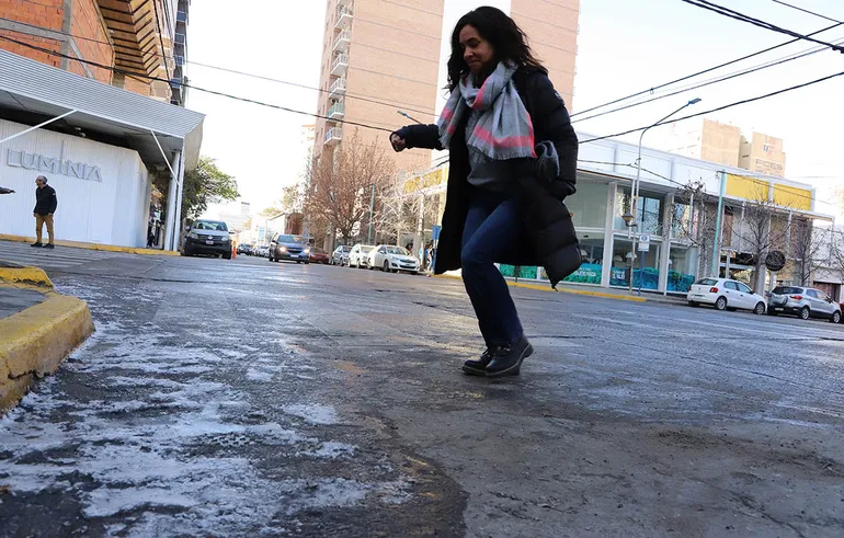 frio-hielos-calles-congeladas-2jpg