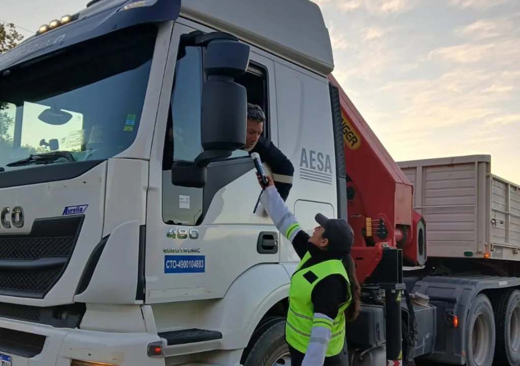 WhatsApp Image 2025-12-14 at 12.15.05