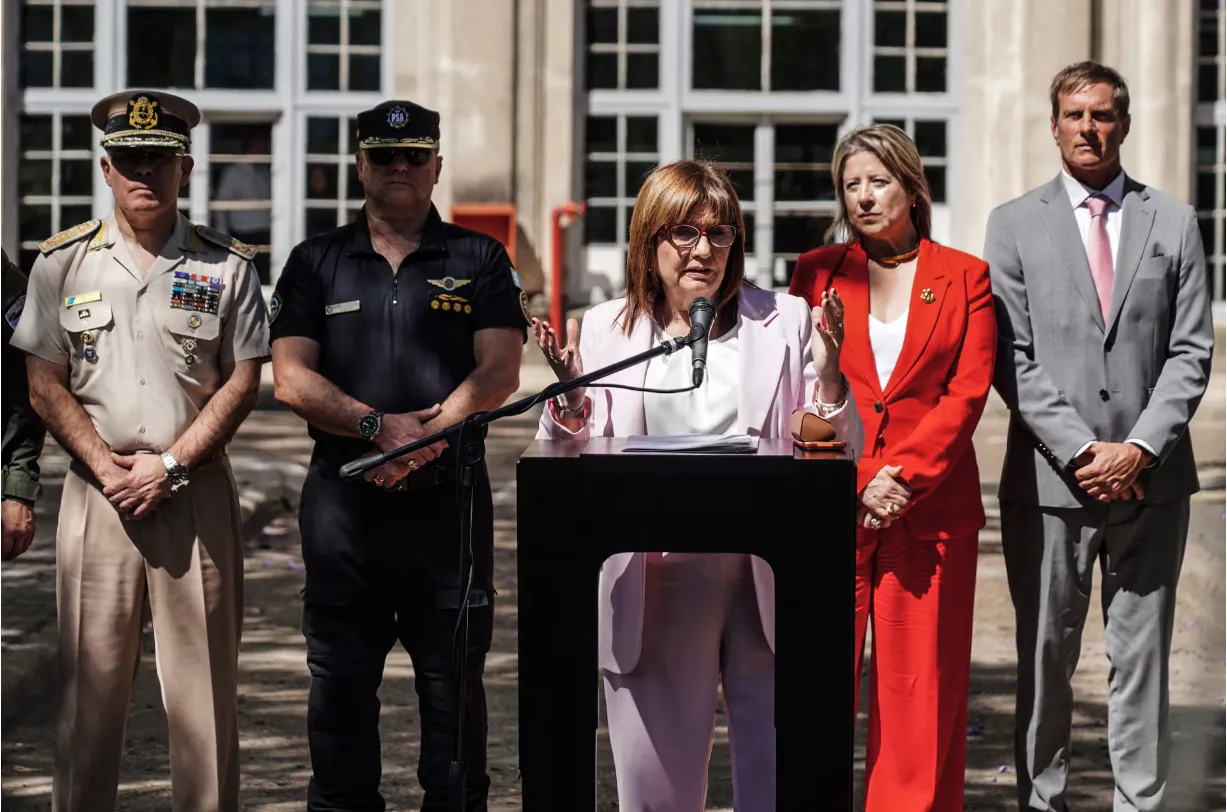 Opera Captura de pantalla_2025-11-26_102935_www.pagina12.com.ar