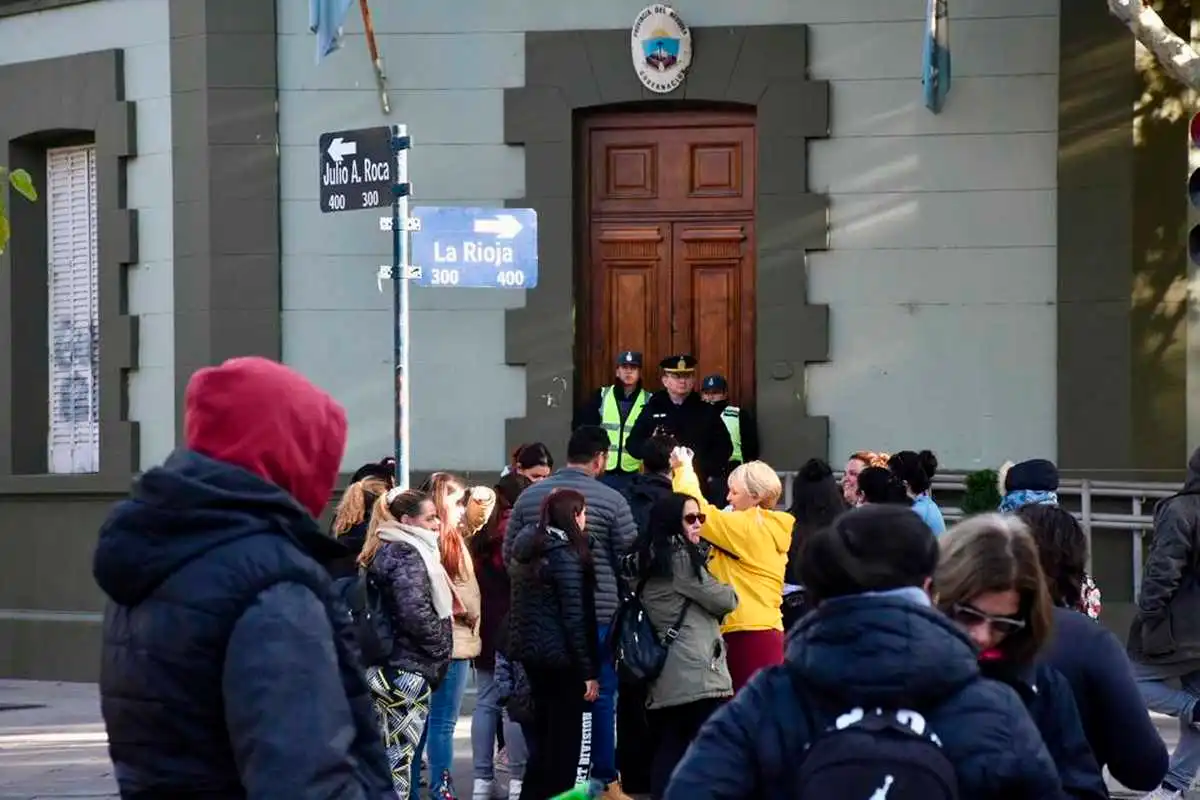 reclamo encasa de gobierno