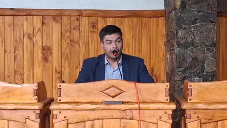 luis-madueno-junin-los-andes