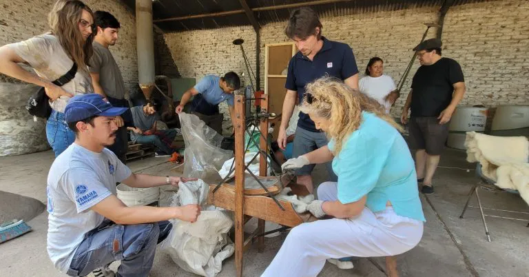 589108391_1348550197061052_3497111866429998108_n-768x402