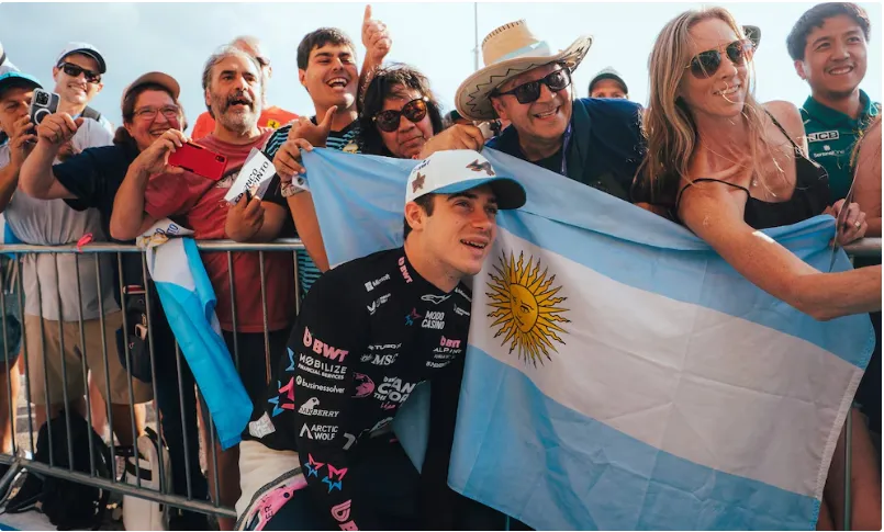 Opera Captura de pantalla_2025-11-03_084023_www.infobae.com