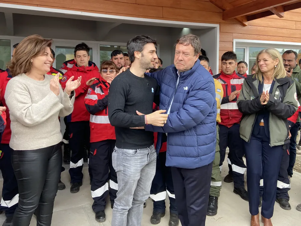 1758972242_8684e397444d3a2120ca