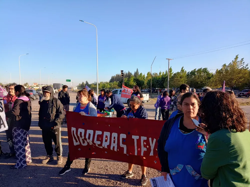 1c0df989-0d84-4dda-9f88-847ae5cdc621