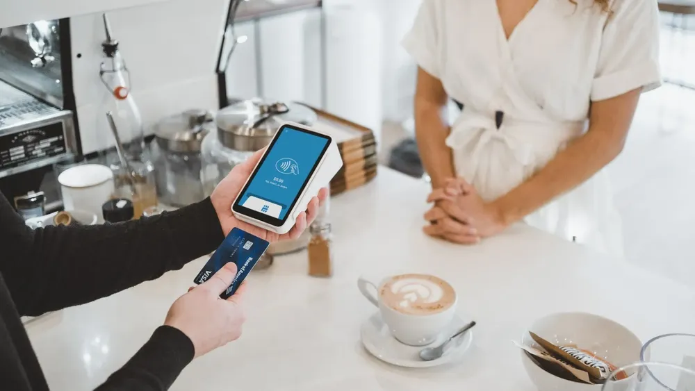 sustituir-el-efectivo-por-dinero-digital-una-decision-viable