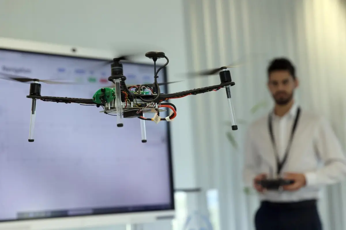 trabajos-de-un-piloto-de-drones-salidas-profesionales